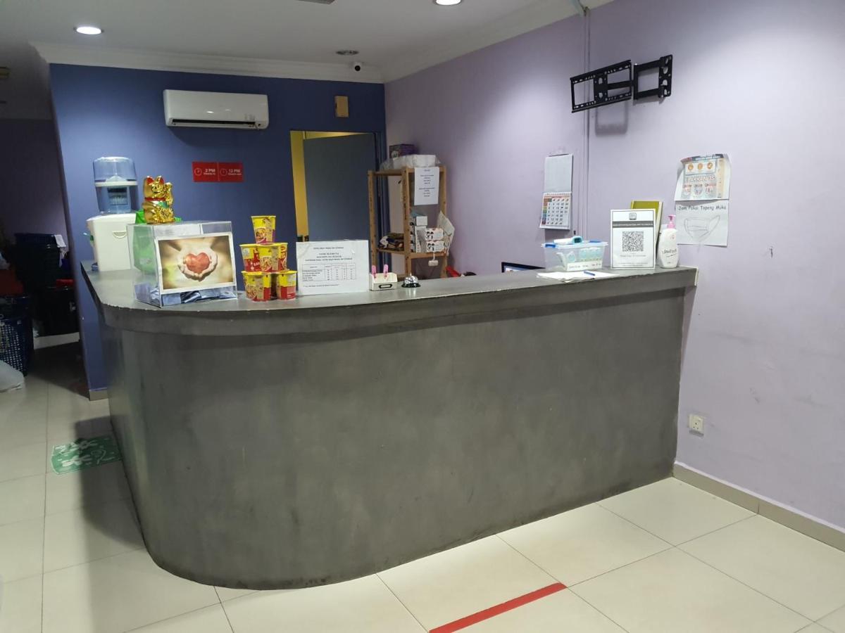 Oyo 90235 Hotel Inap Sri Gombak Batu Caves Екстериор снимка